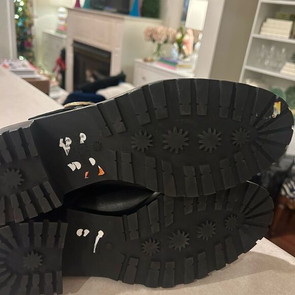 Stuart Weitzman New $595 Luxering Black Leather Bootie Size 9 - Picture 9 of 10